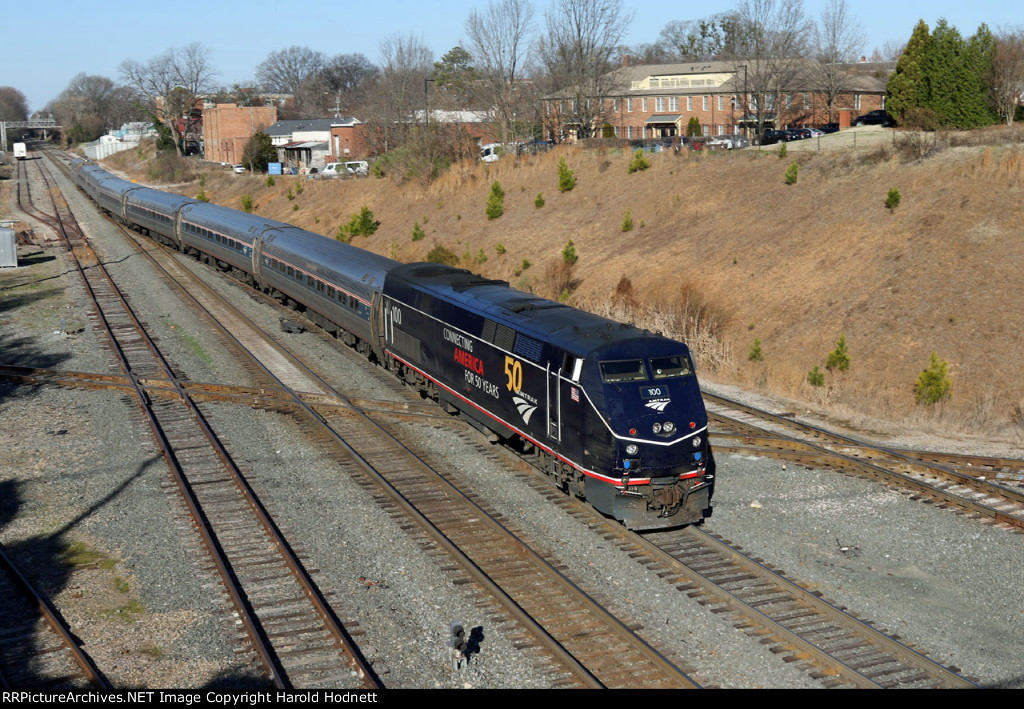 AMTK 100 leads train P080-14 at Boylan